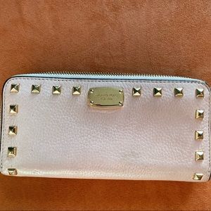 MK pink wallet